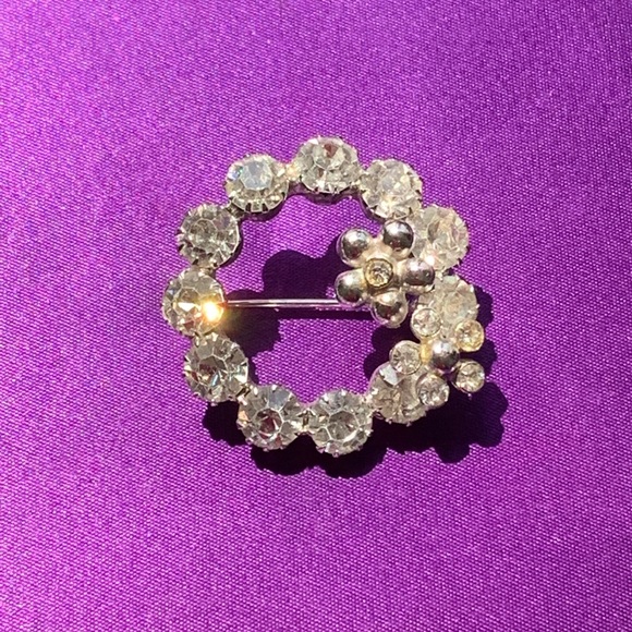 1950/60s Rhinestone Brooch. - Picture 8 of 8